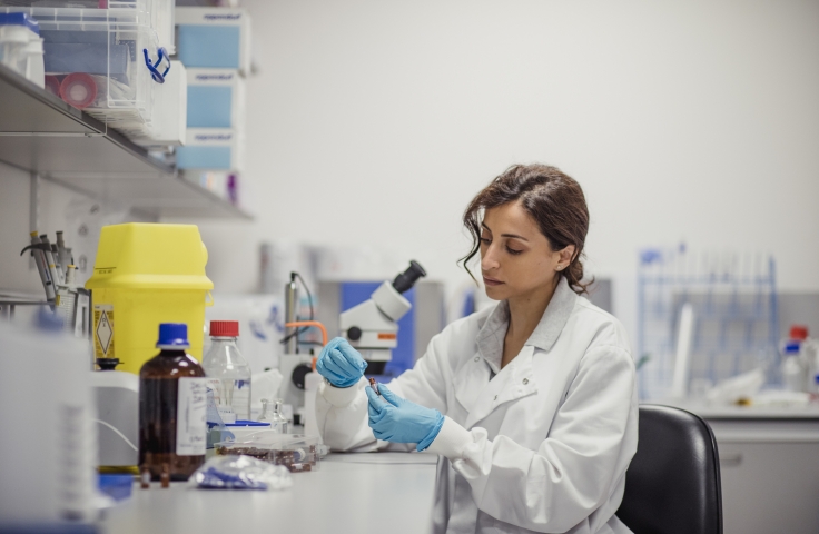 A female researcher in a lab